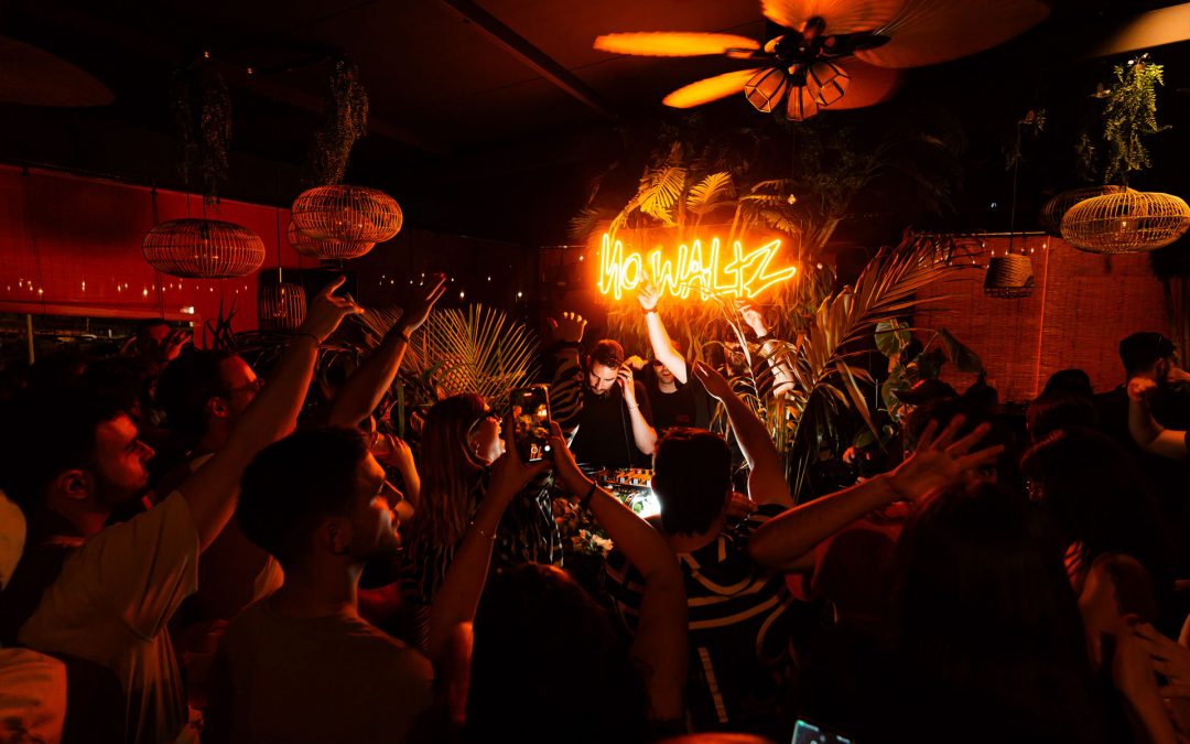 Música electrònica vs mainstream